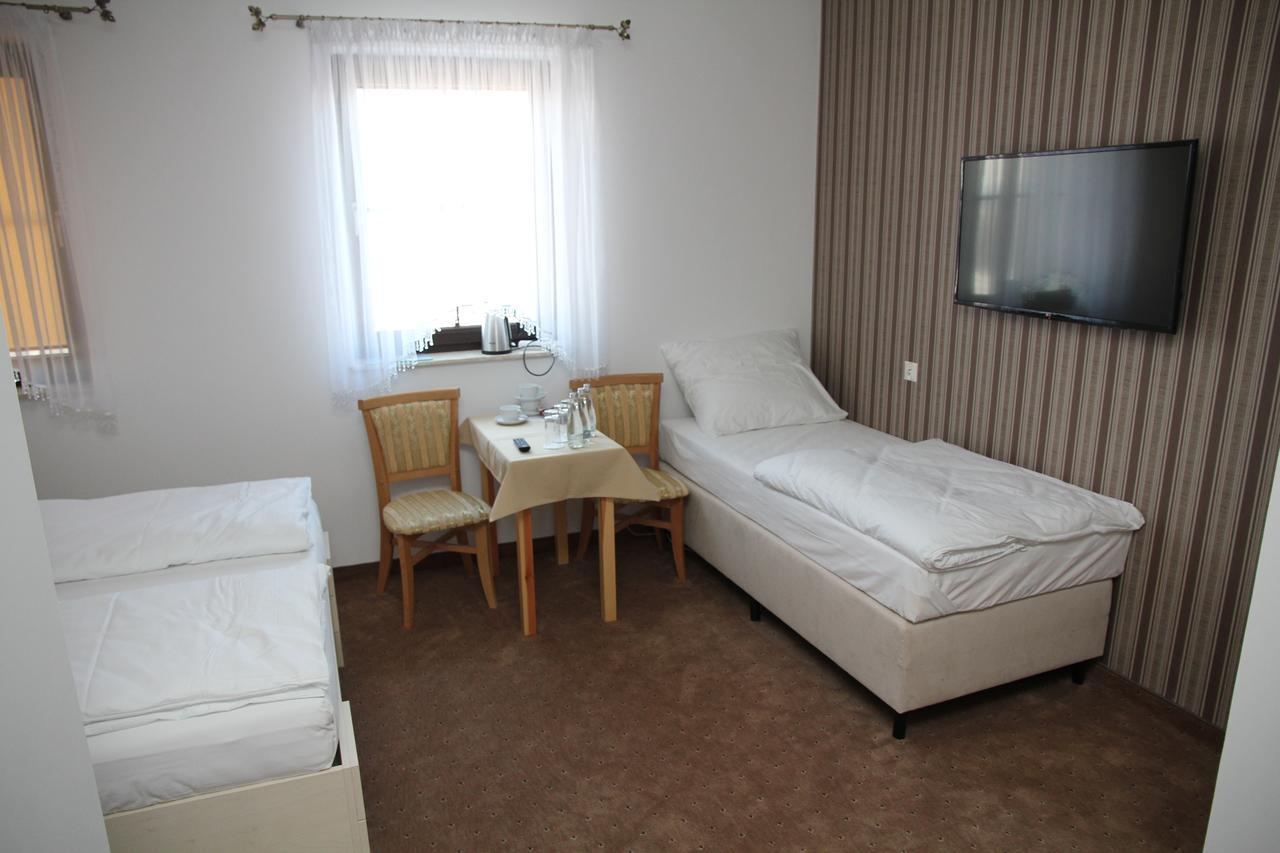 Gosciniec Pod Mlynem Hotell Inowrocław Eksteriør bilde